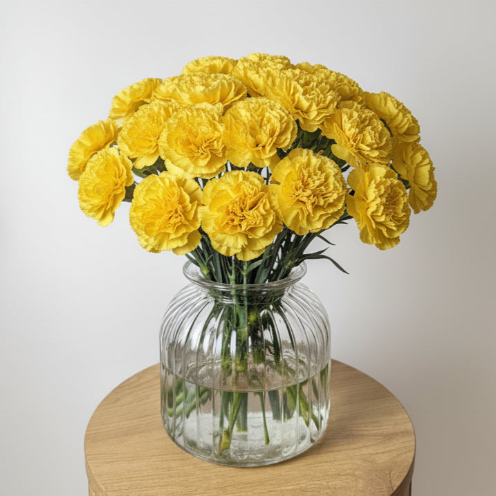 Yellow Carnation Bunch image 0